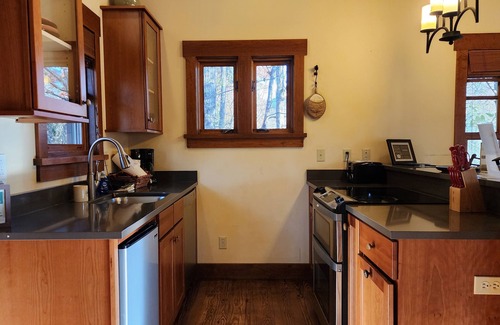 Cheshire Cabin | Cozy Chickadee's Hatch: Fireplace, Jetted Tub & Pool Access