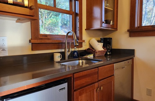 Cheshire Cabin | Cozy Chickadee's Hatch: Fireplace, Jetted Tub & Pool Access