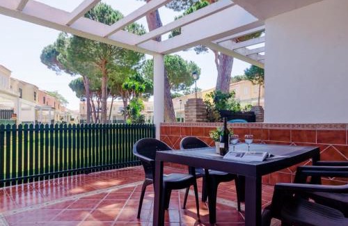 Poblado de Sancti Petri House | Oceanfront Retreat at Chiclana with Pool and Ocean Views