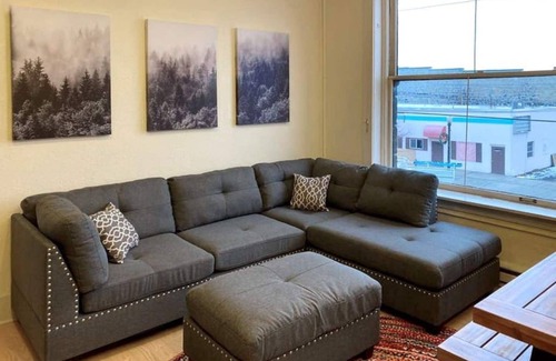 Enterprise Apartment | Family-Friendly Chief Joseph Suite with Pet Amenities!