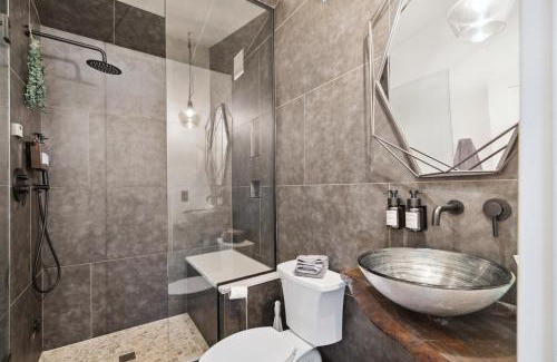 Allenspark Apartment | Explore Chief's Head Peak: Family & Pet-Friendly Retreat
