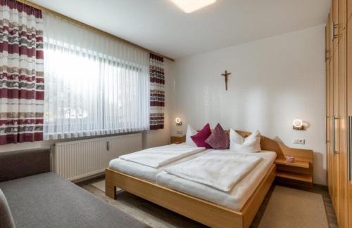 Oberaudorf Apartment | Relax at Chiemgau Comfort C3: Pool & Sauna Retreat
