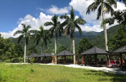 Beinan Bed & Breakfast | Relax at Chihpen Lucky Hot Spring B&B with Ocean View