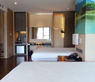 Luye Resort | Relax at Chii Lih Resort: Pet Friendly with Spa & Pool