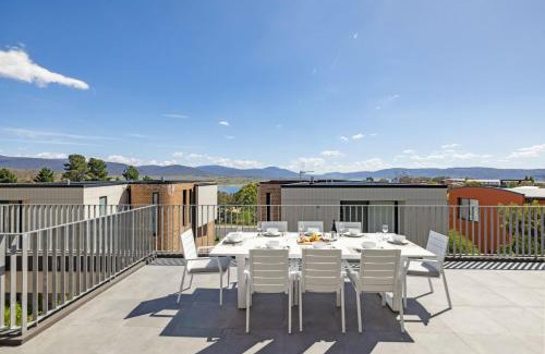 Jindabyne House | Family-Friendly Retreat at Chilam C - 4-Star Experience!