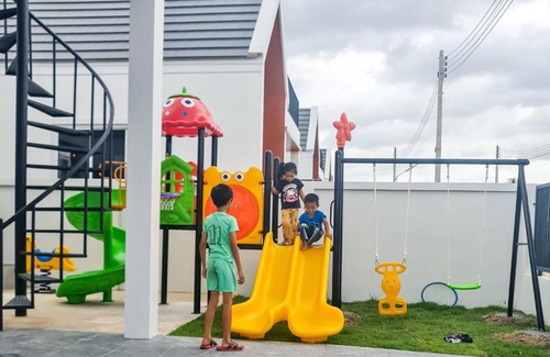 Hin Lek Fai Villa | Family-Friendly Pool Villa with Kids' Amenities