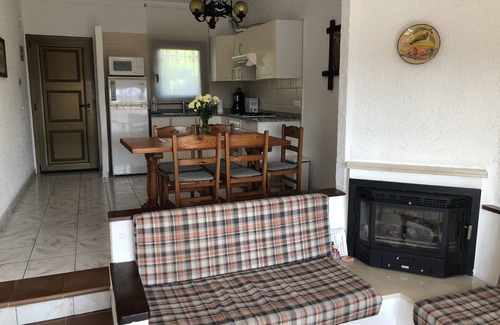 Torroella de Montgri House | Family-Friendly Retreat with Ocean View and Pool Access