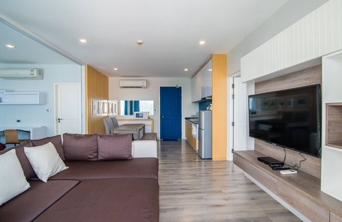 Hua Hin Condo | Relaxing Family Retreat with Private Beach and Ocean Views