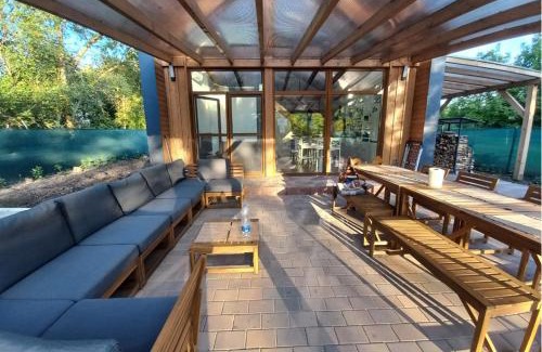 Gyomaendrod House | Discover Chill House Danzug Gyomaendrőd: Rated 9.8/10