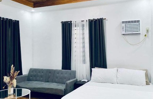 Tagaytay Villa | Relaxing Stay at Chill'n Tagaytay with Pet-Friendly Amenities