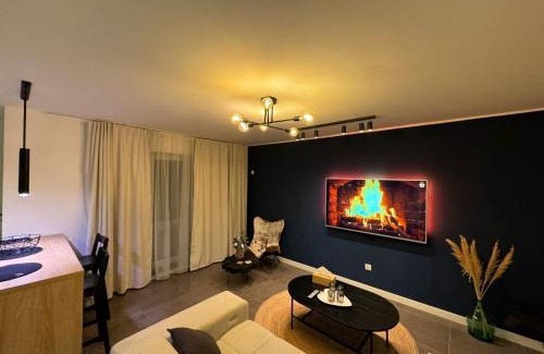 Tractorul Apartment | Relaxing Chill Vibes Apartment - Child Friendly & Rated 9.5