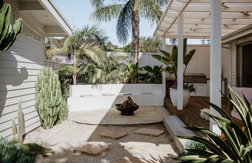 Gerringong House | Beachfront Oasis with Yoga Studio and Mineral Pool