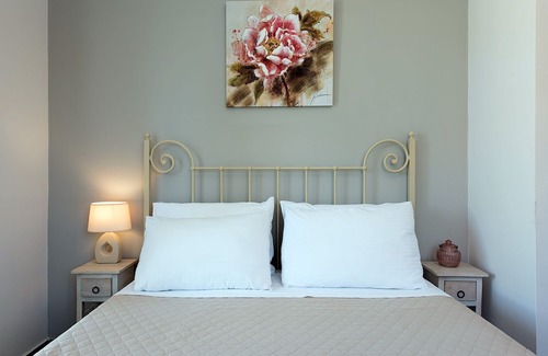 Ag. Georgios Villa | Relaxing Retreat with Pool, Dining & Family-Friendly Vibes