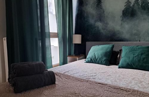 Wola Apartment | Chillout Apartment JK46: Family-Friendly with Free Parking