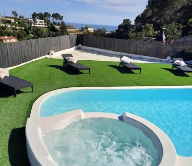 Santa Susanna Villa | Chillout House: Modern Villa with Ocean View for 8 Guests