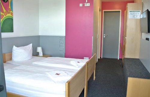 Boy Hotel | Discover Chillten Bottrop: Ideal for Families & Pets