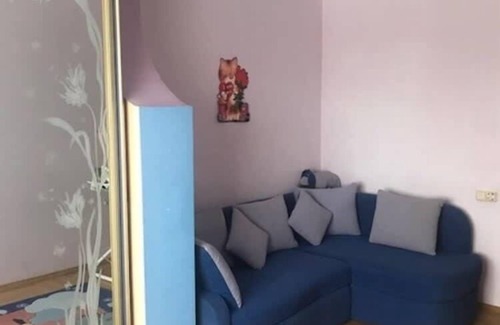 Qaarsut Apartment | Cozy Retreat: Family-Friendly Stay with Kitchen Amenities