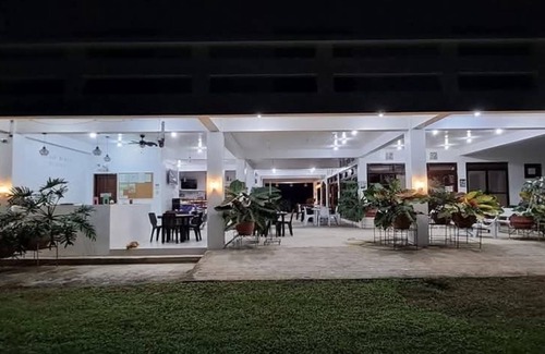 Aborlan Apartment | Beachfront Bliss at Chilly Beach Resort Palawan - 9/10 Rating