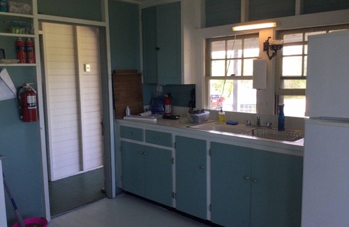 Chilmark Cottage | Scenic Chilmark Cottage with Beach Access and Ocean Views