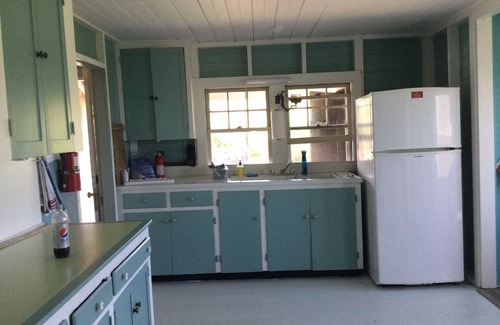 Chilmark Cottage | Scenic Chilmark Cottage with Beach Access and Ocean Views