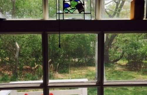 Chilmark Cottage | Experience Chilmark Vista Near Lucy Vincent Beach