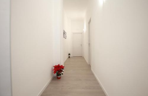 Vittorio Emanuele Apartment | ChilometroZERO: Family-Friendly 4-Star Getaway with High Ratings