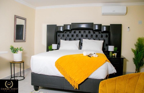 Musina Apartment | Welcoming Chimas Guest House with Breakfast Included