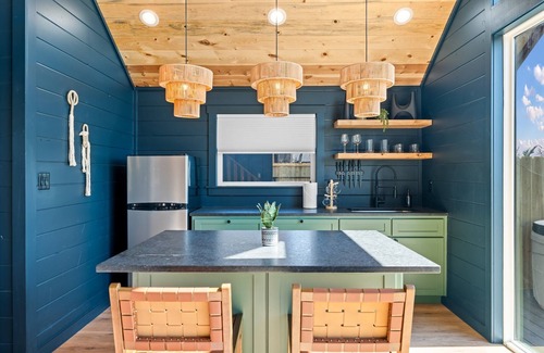 Fredericksburg House | Chin 1
