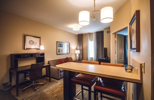 Chinatown Apartment | Chinatown 1B Hotel: Free Parking, Family-Friendly Amenities