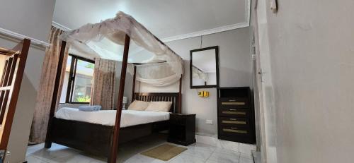 Blantyre Bed & Breakfast | Relaxing Oceanfront Stay at Chinyonga Guesthouse