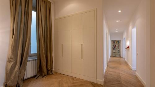 La Spezia Historic Centre Apartment | Chiodo Luxury 14: Pet-Friendly Haven with Perfect Rating