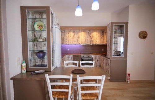 Ionia Apartment | Guest Rated 10/10 at Chioni's Houses - Family Friendly Stay