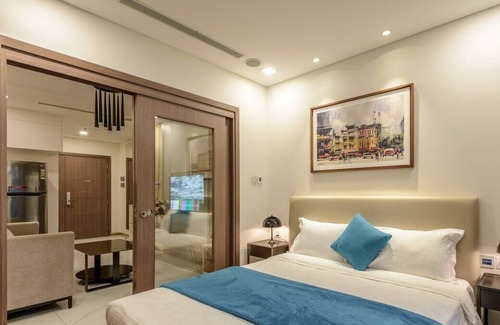 Bui Thi Xuan Apartment | Family-Friendly Stay at Landmark 81 with Daily Towel Service