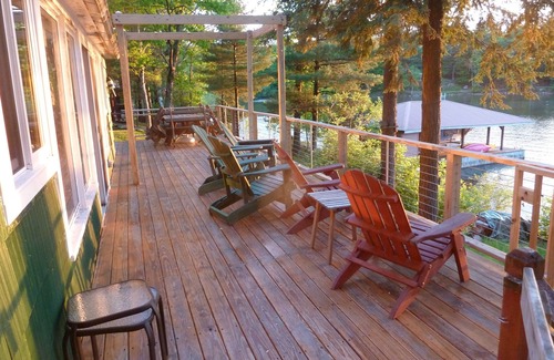 Redwood Cottage | Pet-Friendly Retreat on St Lawrence River with Ocean Views