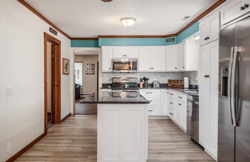 Lakeview House | Chippewa Cottage at Indian Lake
