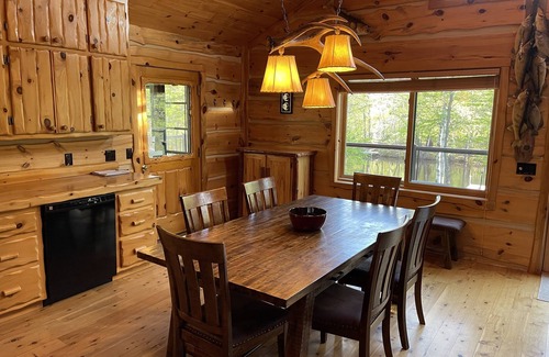 Hayward Cabin | Adventure Awaits at Chippewa Flowage: Kayak & Explore!