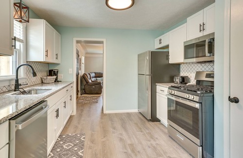 Gloria Glens Park Cottage | Chippewa Lake Cottage with Fire Pit & Family-Friendly Amenities