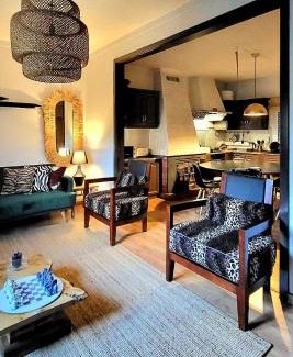 Santo Estevao Apartment | Discover Chitaka's Organic Farmhouse with Oceanfront Views