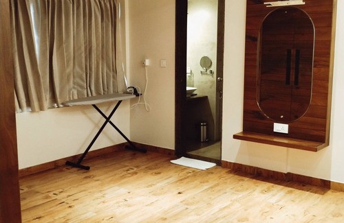 Udupi Hotel | Discover Comfort at Chithara Comforts with Family-Friendly Amenities