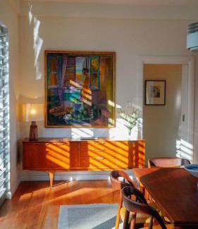 Hayborough House | Chiton Cottage by the Sea - Fire - Pets - Bikes