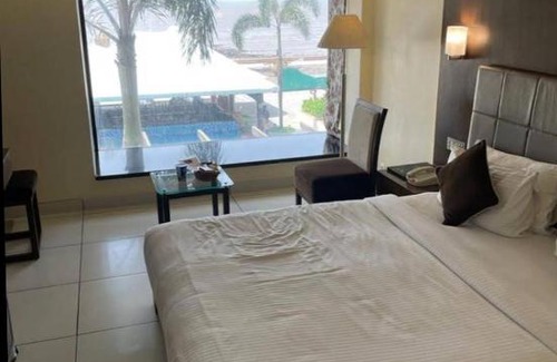 Saputara Resort | Relax at Chitrkot Hill Resort with Pool and Hot Tub Access