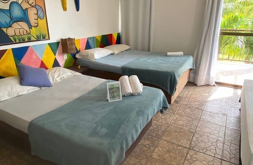 Lagoa do Banana Hotel | Discover Chiveve Lagoa do Banana: Family-Friendly Retreat