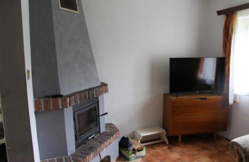 Chlum u Trebone House | Cozy Retreat with Garden – Chlalupa se zahradou, Třeboně