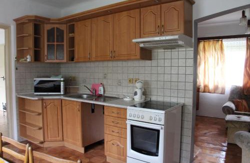 Chlum u Trebone House | Cozy Retreat with Garden – Chlalupa se zahradou, Třeboně