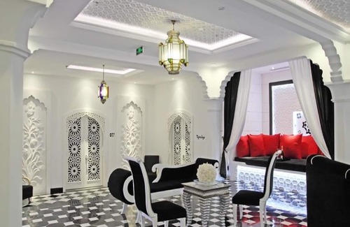 Phu My Hung Hotel | Indulge at Chloe Gallery: 5-Star Comfort with Pool & Dining
