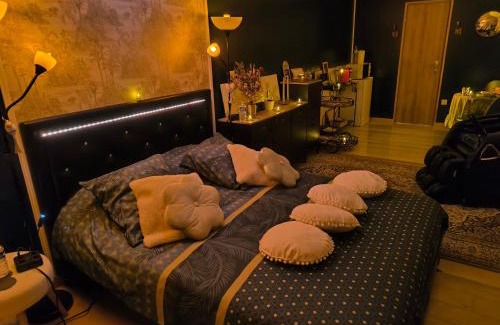 Choisy-au-Bac Bed & Breakfast | Indulge in Relaxation at Choisy le Jacuzzi - Hot Tub Haven
