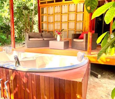 Puerto Maldonado House | Family-Friendly Chomi House Tambopata with Pool Access