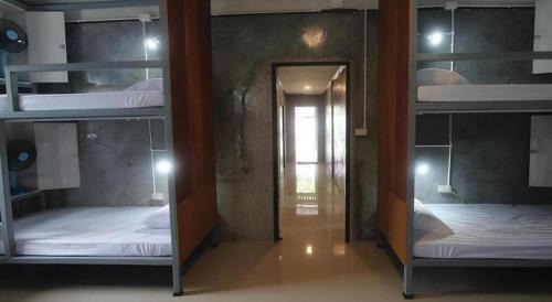Ranong Hostel | Chomjan Hostel