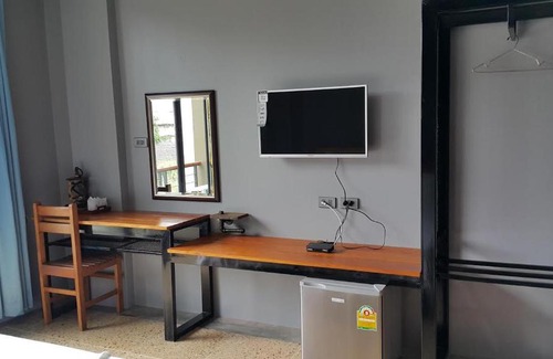 Trang Hotel | Budget-Friendly Stay at ChomTrang - Guest Rated 7/10