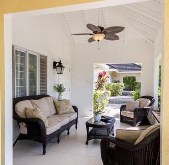 St. Ann's Bay Villa | Experience Joy at The Palms, Richmond Estates - Beachfront Oasis